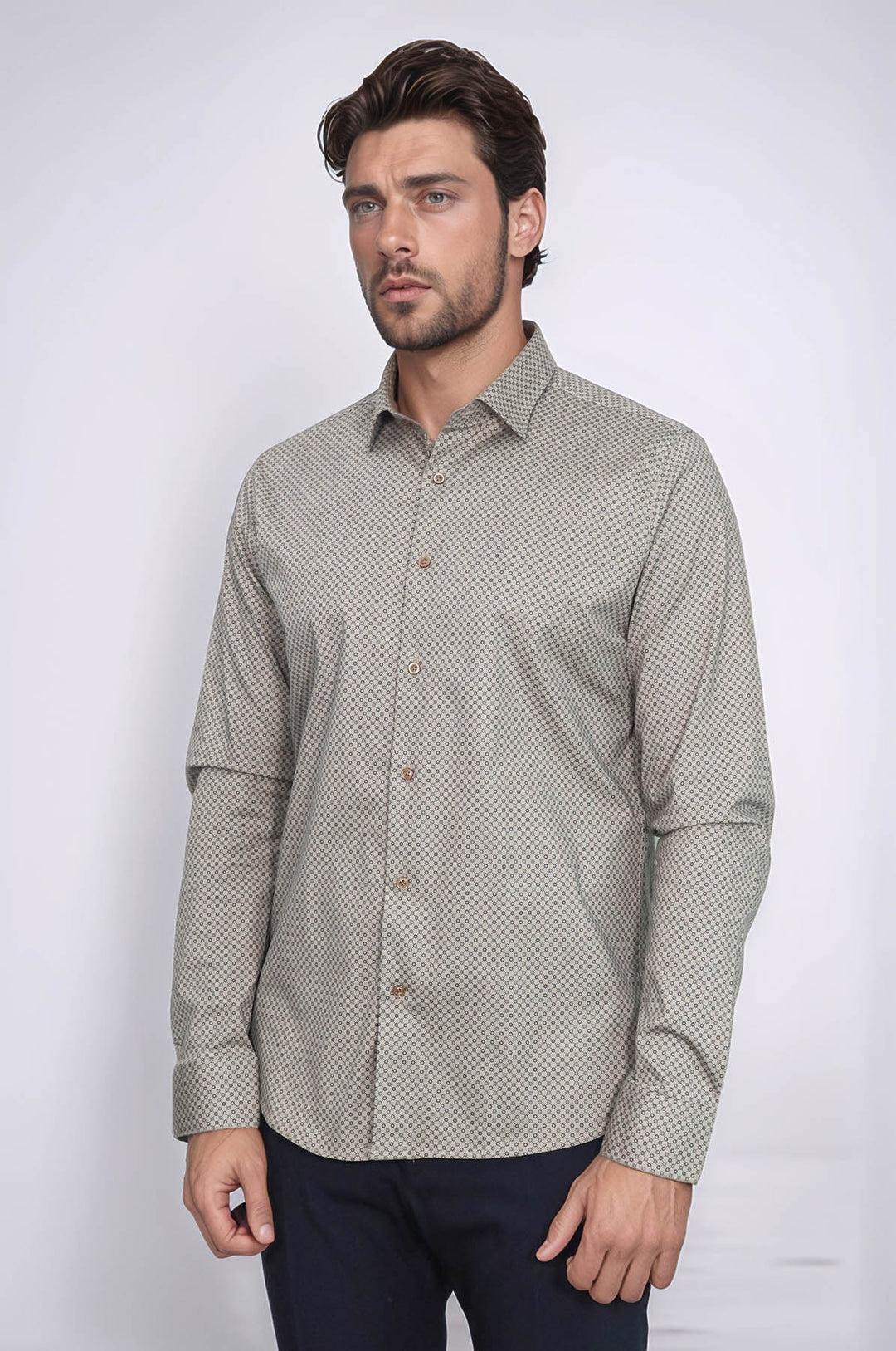 Camicia da uomo marrone chiaro slim fit con fantasia a piccoli quadri - Wessi