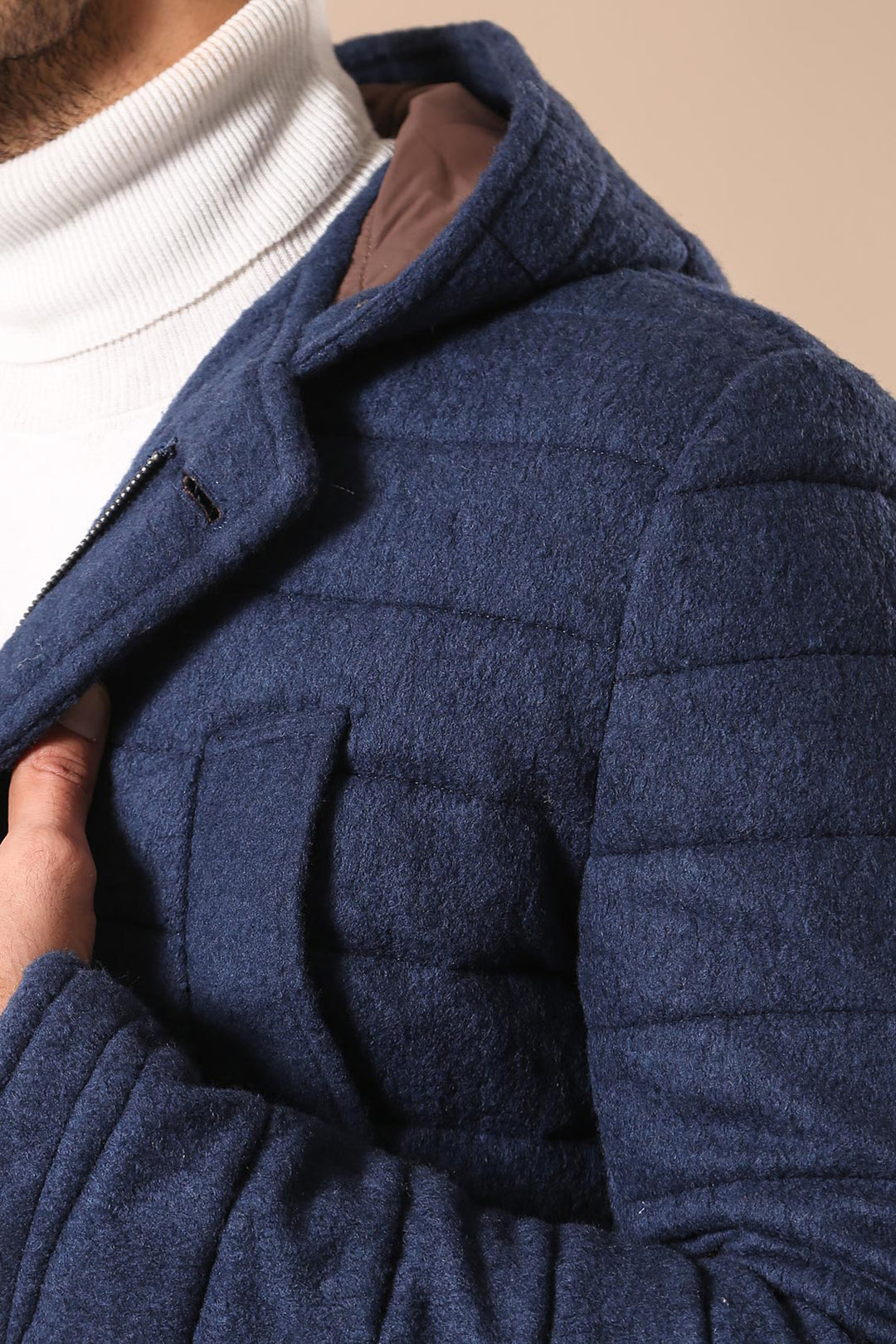 Cappotto Wessi con tasca in feltro con cappuccio e 4 tasche blu navy