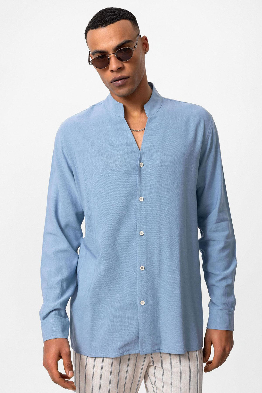 Camicia a maniche lunghe con colletto alla coreana blu baby da uomo - Wessi