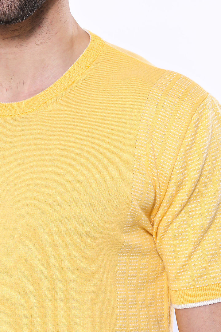 T-shirt lavorata a maglia gialla con motivo girocollo - Wessi